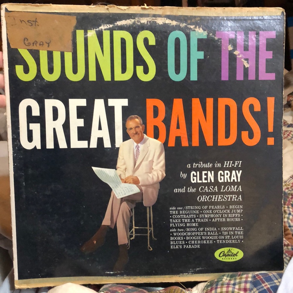 VINTAGE RECORD FROM ESTATE SALE Sounds of the great bands by capital records